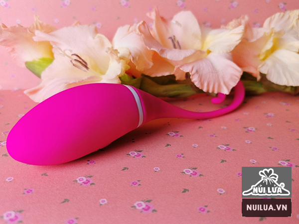 Trứng rung Realov Irena điều khiển Smartphone tặng quà hấp dẫn