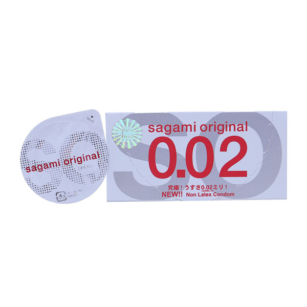 Bao cao su siêu mỏng Sagami Original 0.02 Nhật Bản ôm sát an toàn 