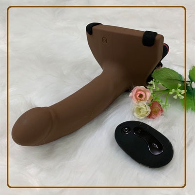 Dương vật dây đeo rỗng ruột rung điều khiển xa tăng cương cứng 