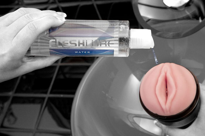 Đèn pin hình mông thiếu nữ cao cấp Fleshlight IceJack giá tốt