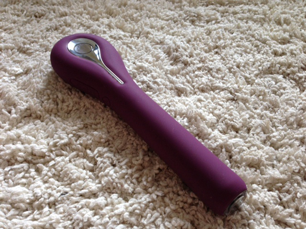 Máy rung Svakom Siime Eye cao cấp kích thích điểm G cực đỉnh