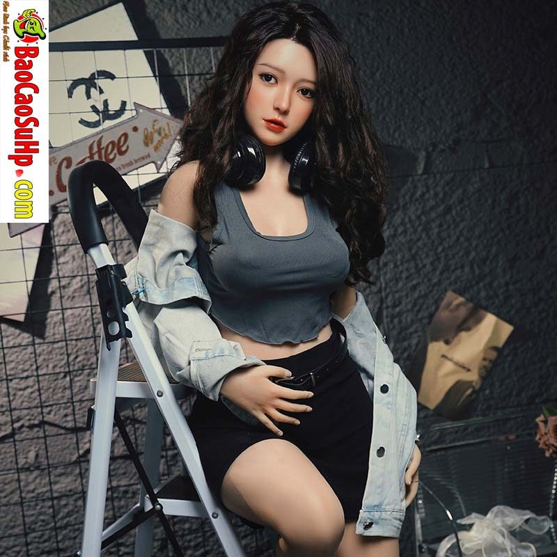 Búp Bê Tình Dục Soomin 1m58 Gymer Cơ Bụng Quyến Rũ Hút Mắt