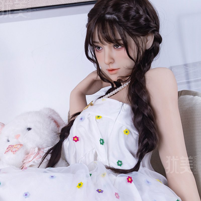Búp Bê Tình Dục 1m48 Silicone Mềm Mại Tặng Đầy Phụ Kiện Quyến Rũ