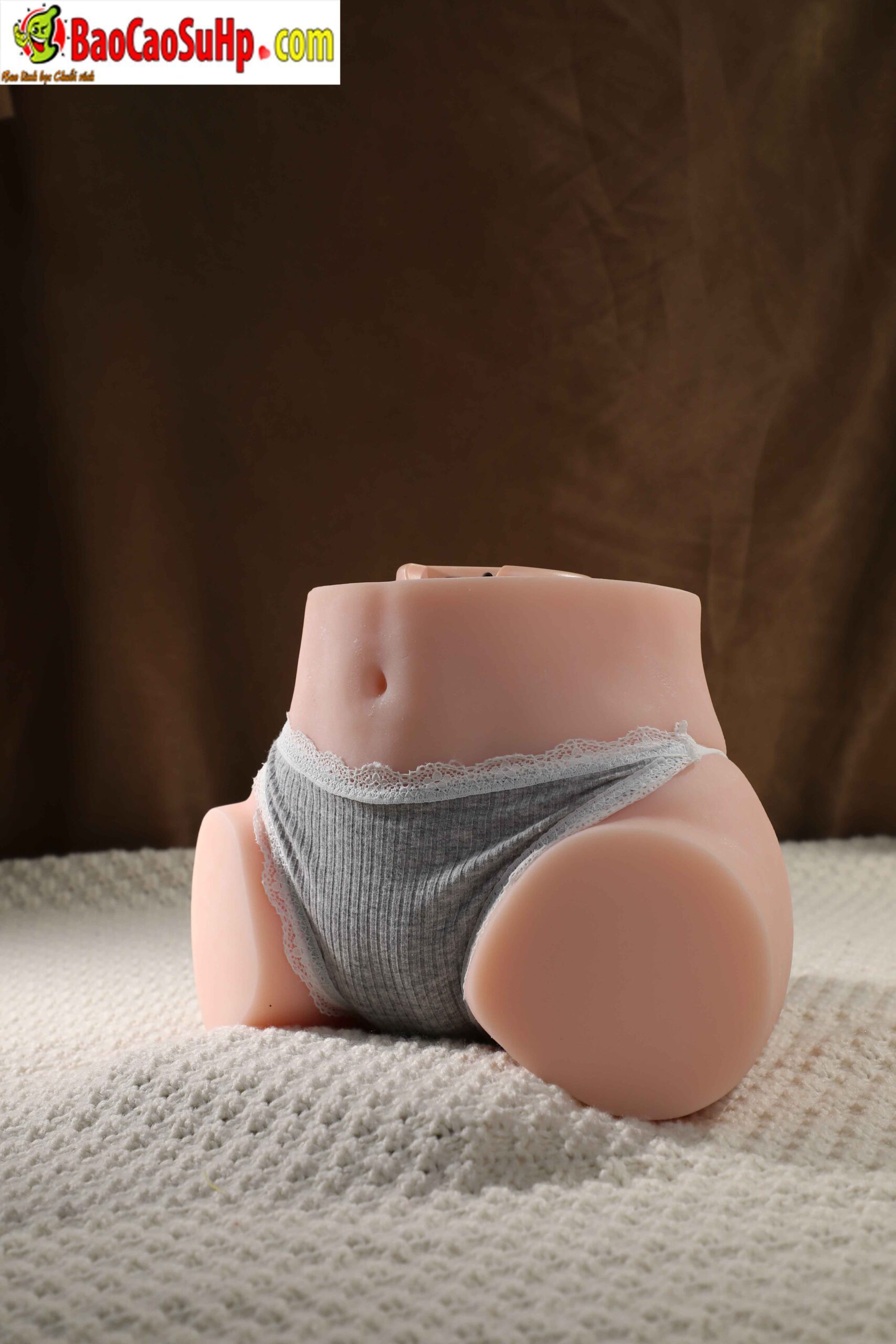 Mông giả nguyên khối Ji Ueno 9.5kg mềm mại hút rên, hiện đại