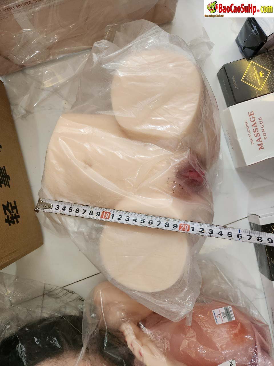 Mông giả nguyên khối 8kg rung lắc phát nhiệt khung xương cao cấp Nenito