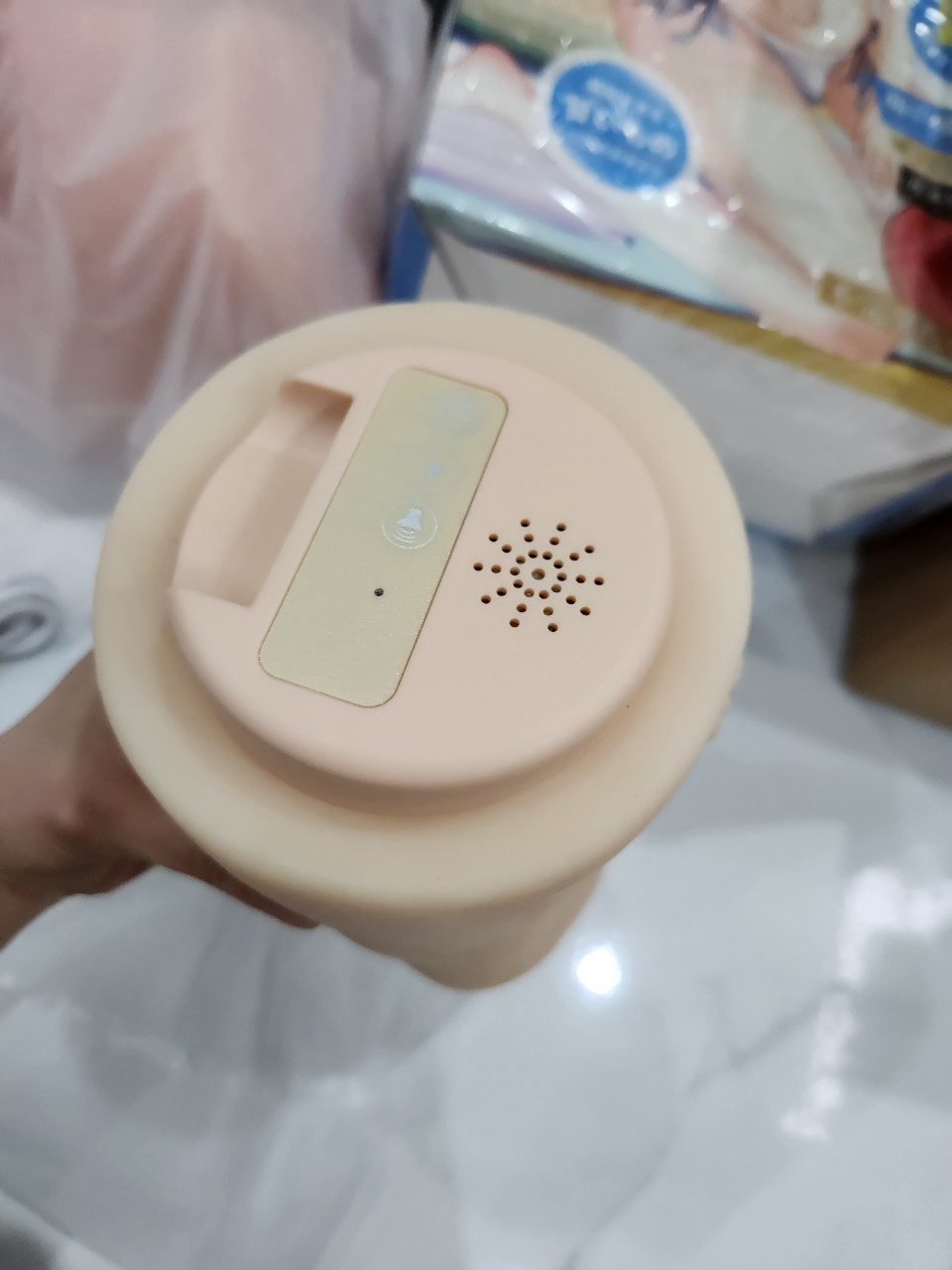 Miệng giả rung hút tự động COC Madeline 12kg tăng khoái cảm