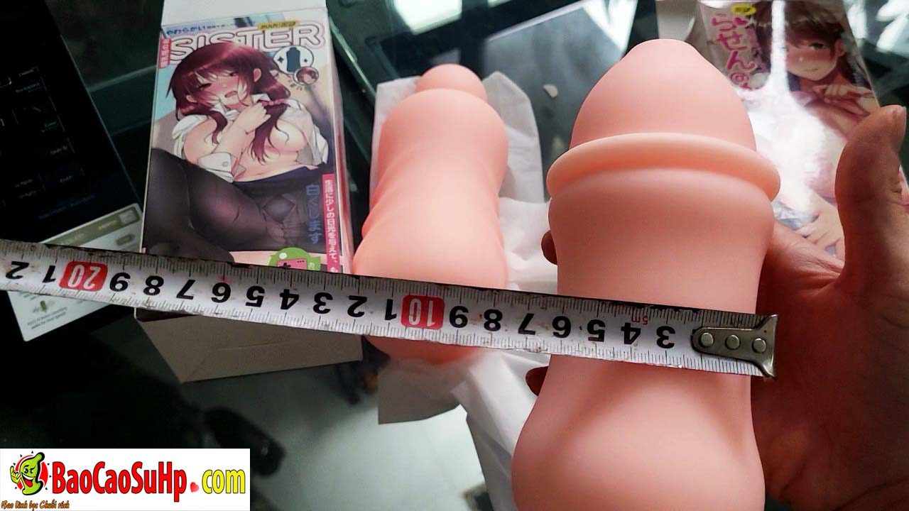 z5413163381202 3f6e895e1084c0ed611213c27f82f3fd - Cặp âm đạo giả nguyên khối Nhóm nhạc chị em Jiuuy Royal Sister