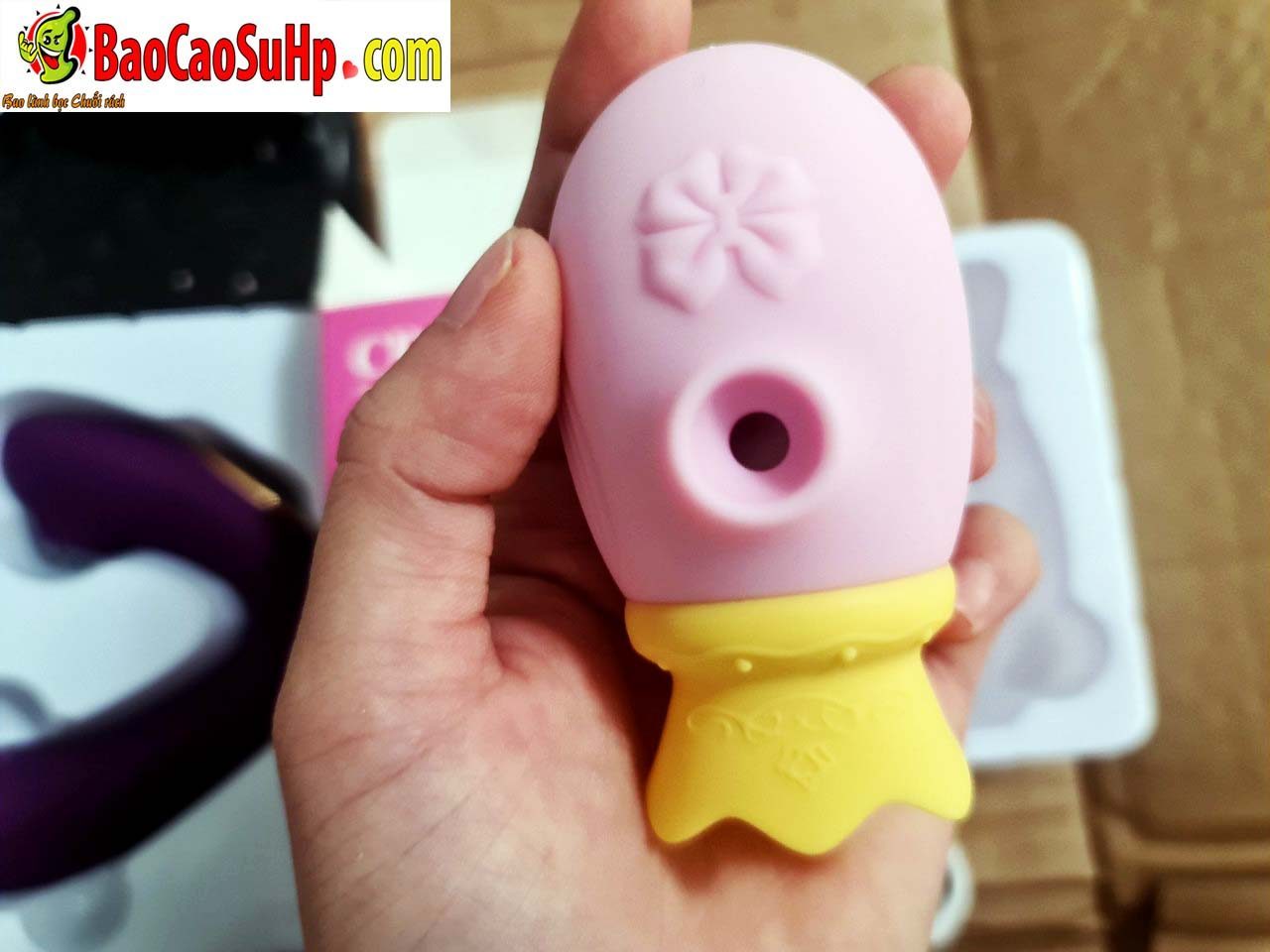 Trứng rung Crown Potato nhỏ gọn hút liếm kích thích mạnh