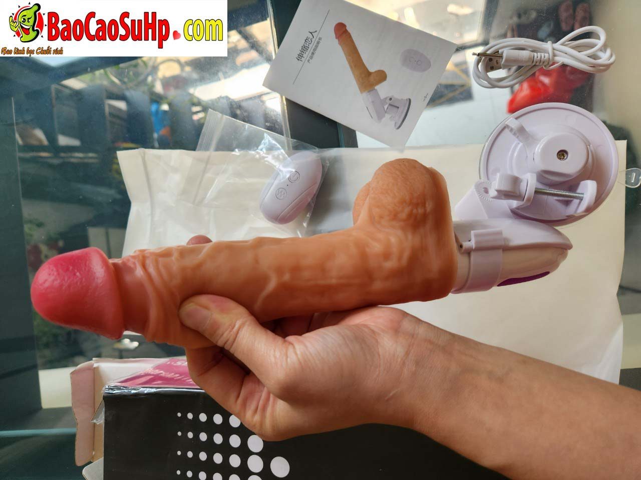 Dương vật đóng tường Coc Aloma Châu phi to mạnh mượt điều khiển