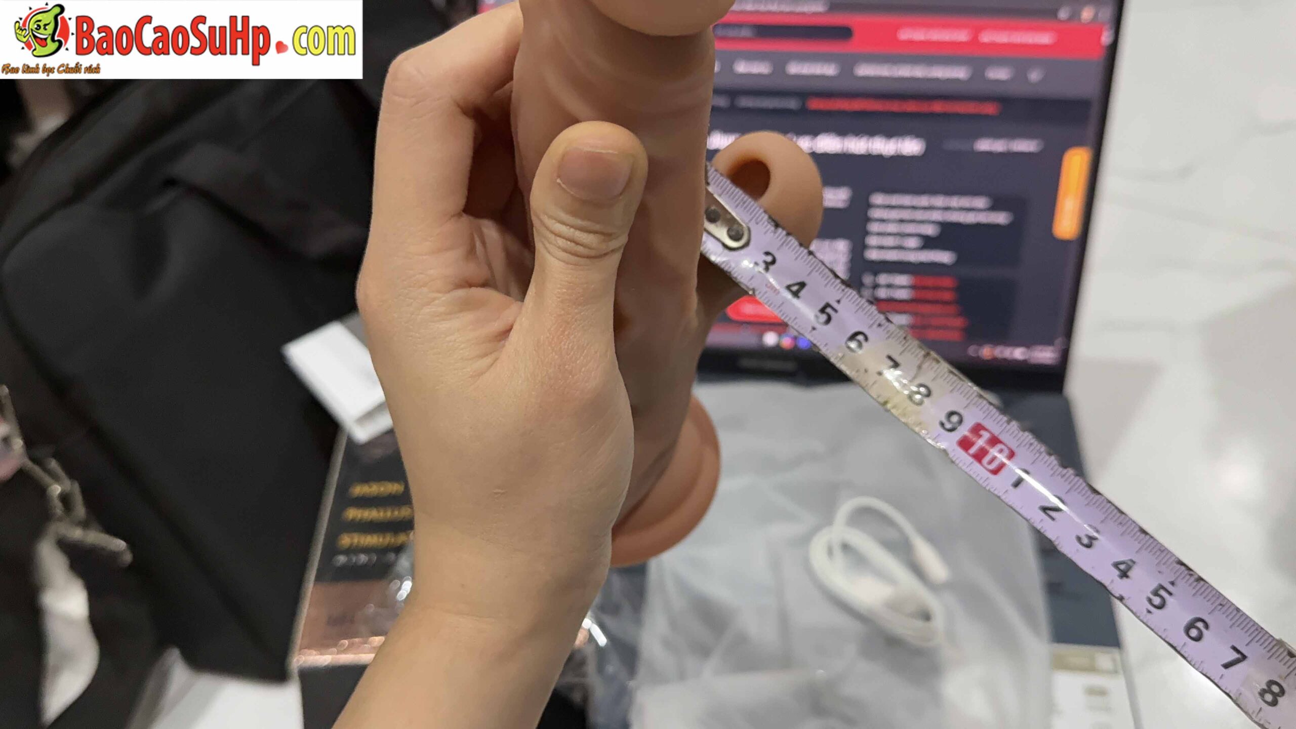 duong vat gia dong dat Silicone Jiuuy Jason 7 scaled - Dương vật đóng đất Silicone Jiuuy Jason Lực điền hút thụt lên xuống