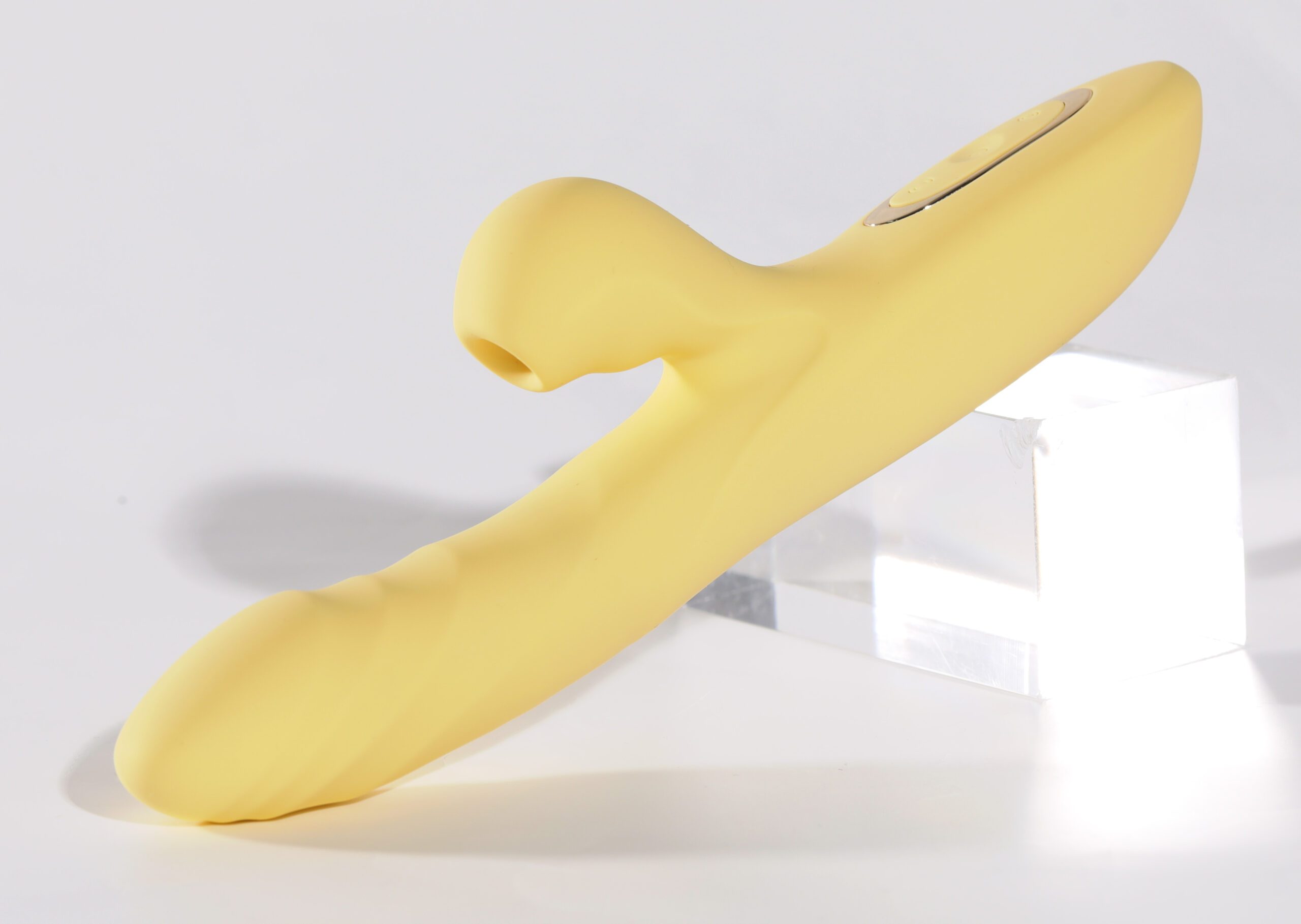 834A6775 scaled - Dương vật giả cầm tay Mizzzee Love Joy Stick thụt hút mạnh mẽ