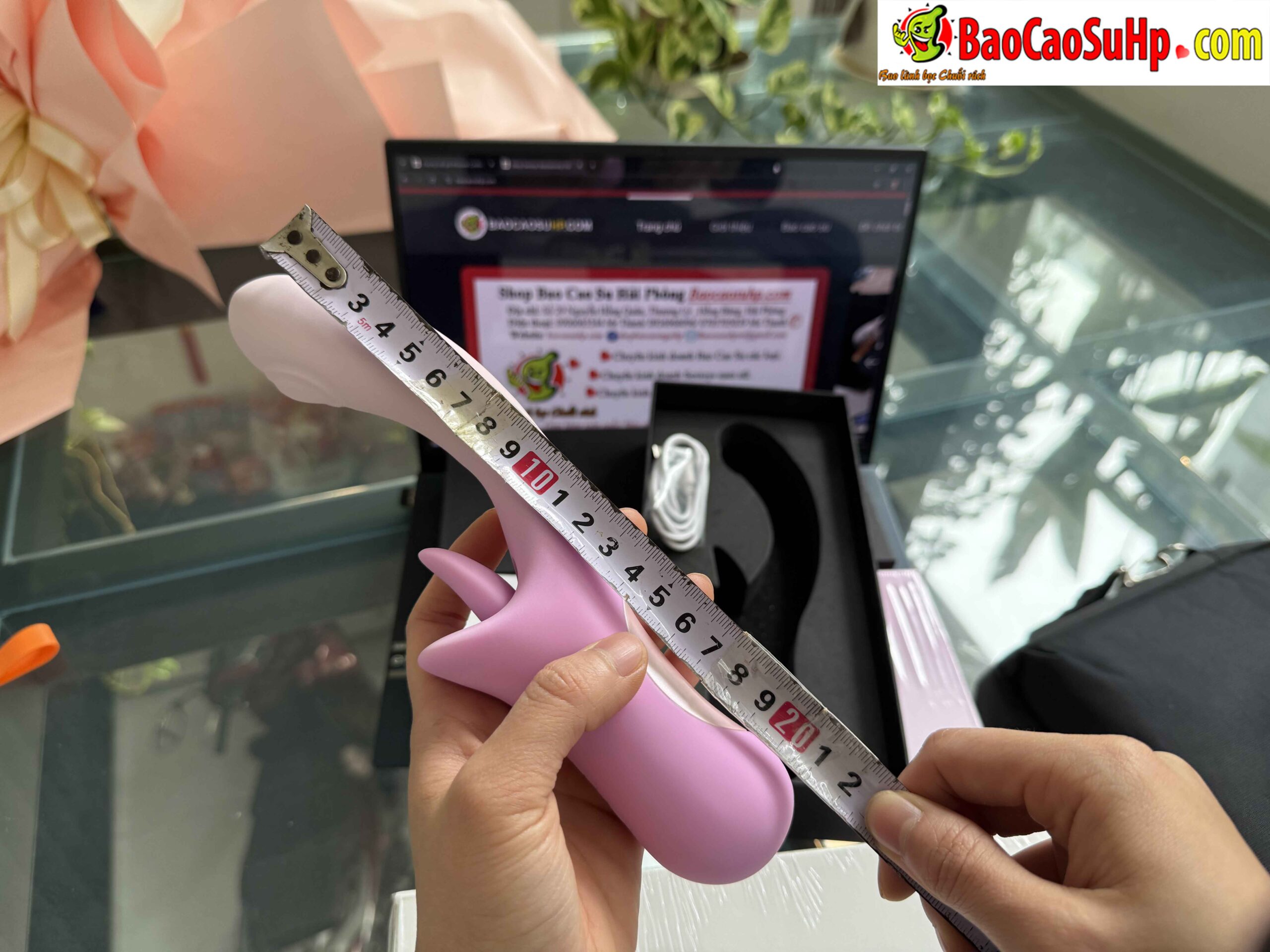 Dương vật giả Mizzzee Confession Rabbit tím rung liếm mềm mại kích thích