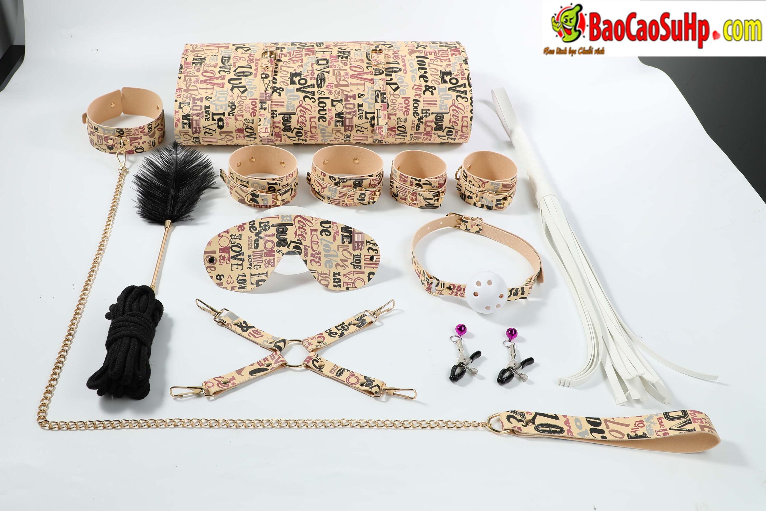 anh chup bo BDSM Mizzzee Love Retro 13 scaled - Bộ BDSM Mizzzee Love Retro đẹp độc phong cách 12 món