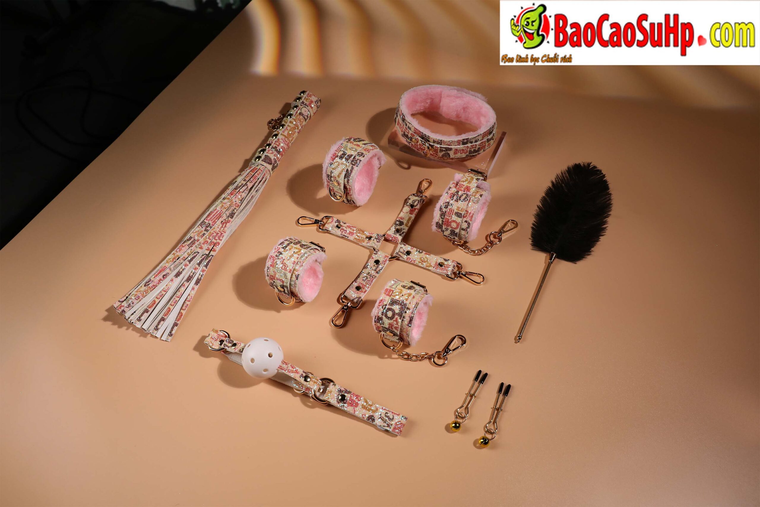 Bo BDSM 12 mon Mizzzee Start Bundle lap lanh tre trung ben bi 34 scaled - Bộ BDSM 12 món Mizzzee Start Bundle lấp lánh trẻ trung bền bỉ