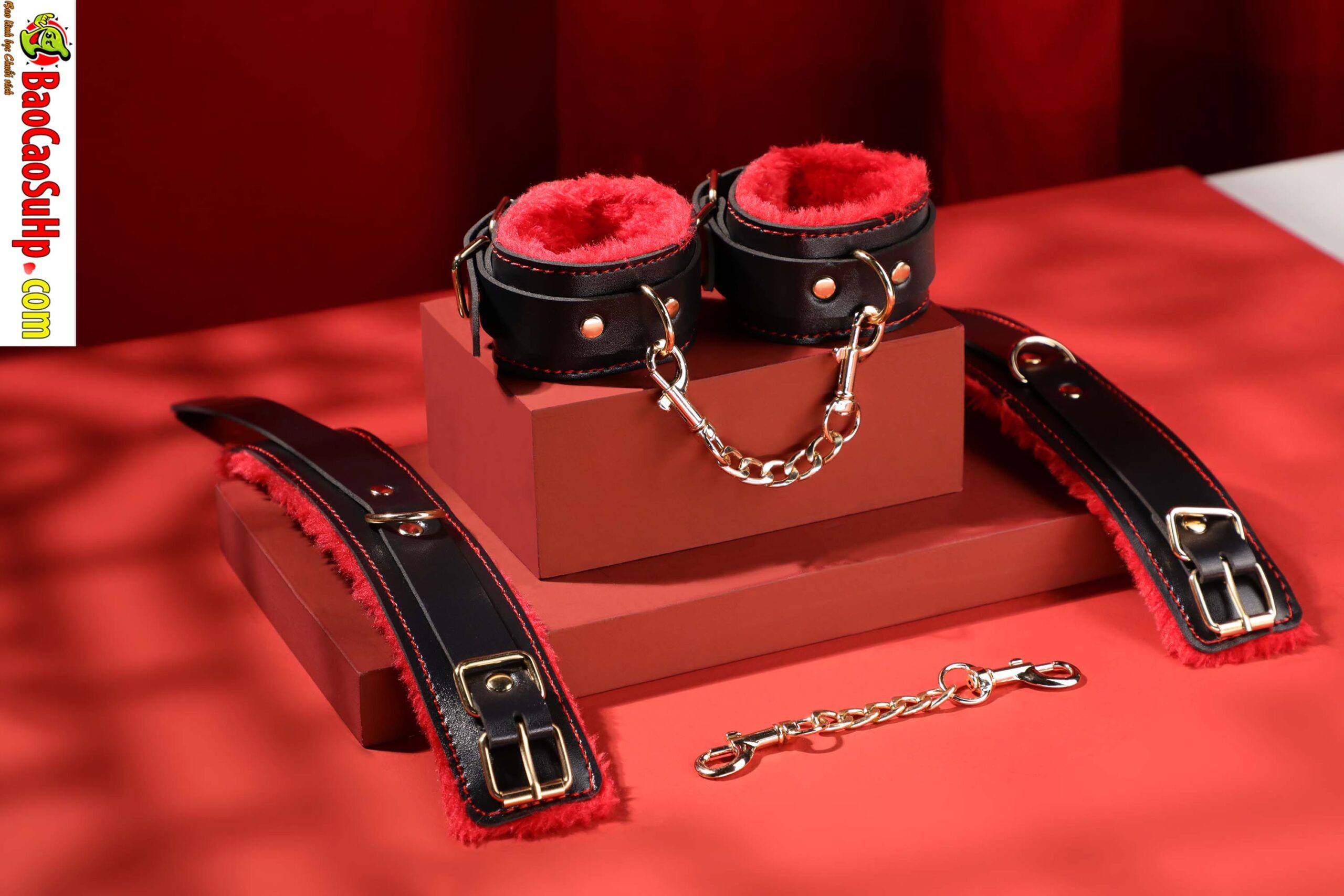 834A7900 scaled - Bộ BDSM Mizzzee BIN002 nâng cấp 10 món đen pha đỏ đầy khiêu gợi