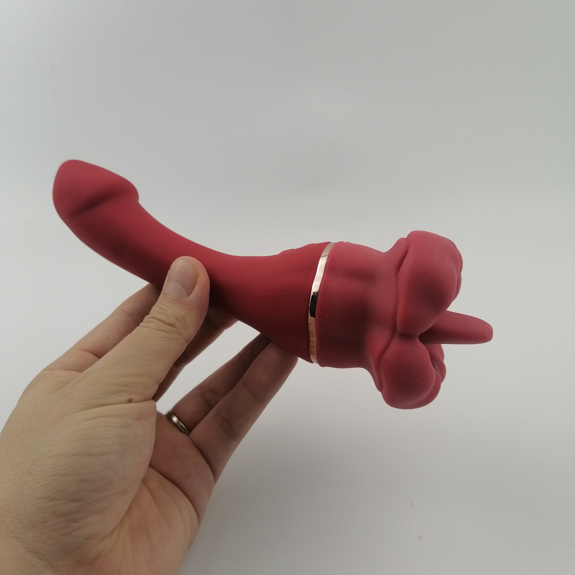 Dương vật giả lưỡi rung Inferno Kiss Tongue Vibrator 2in1 đa năng