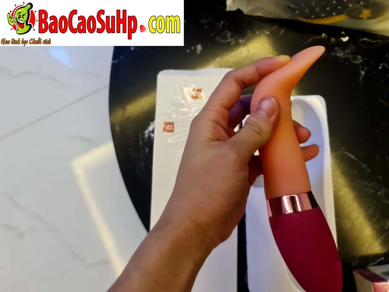 Lưỡi liếm rung sóng Pokado mạnh mẽ phát nhiệt nhỏ gọn tiện lợi
