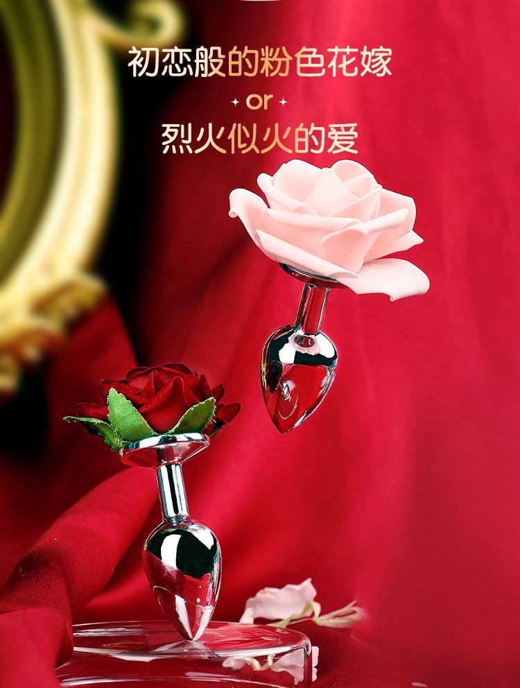 anh gioi thieu INOX Mizzzee ROSE 3D 2 - Phích cắm hậu môn INOX Mizzzee ROSE 3D đẹp bền bỉ.