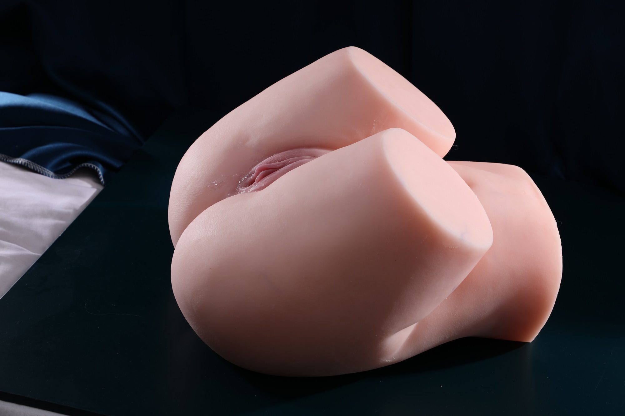 8 2803942 - Mông giả nguyên khối siêu to Tokyo Hashimoto Arina 1:1 12,5kg khung xương