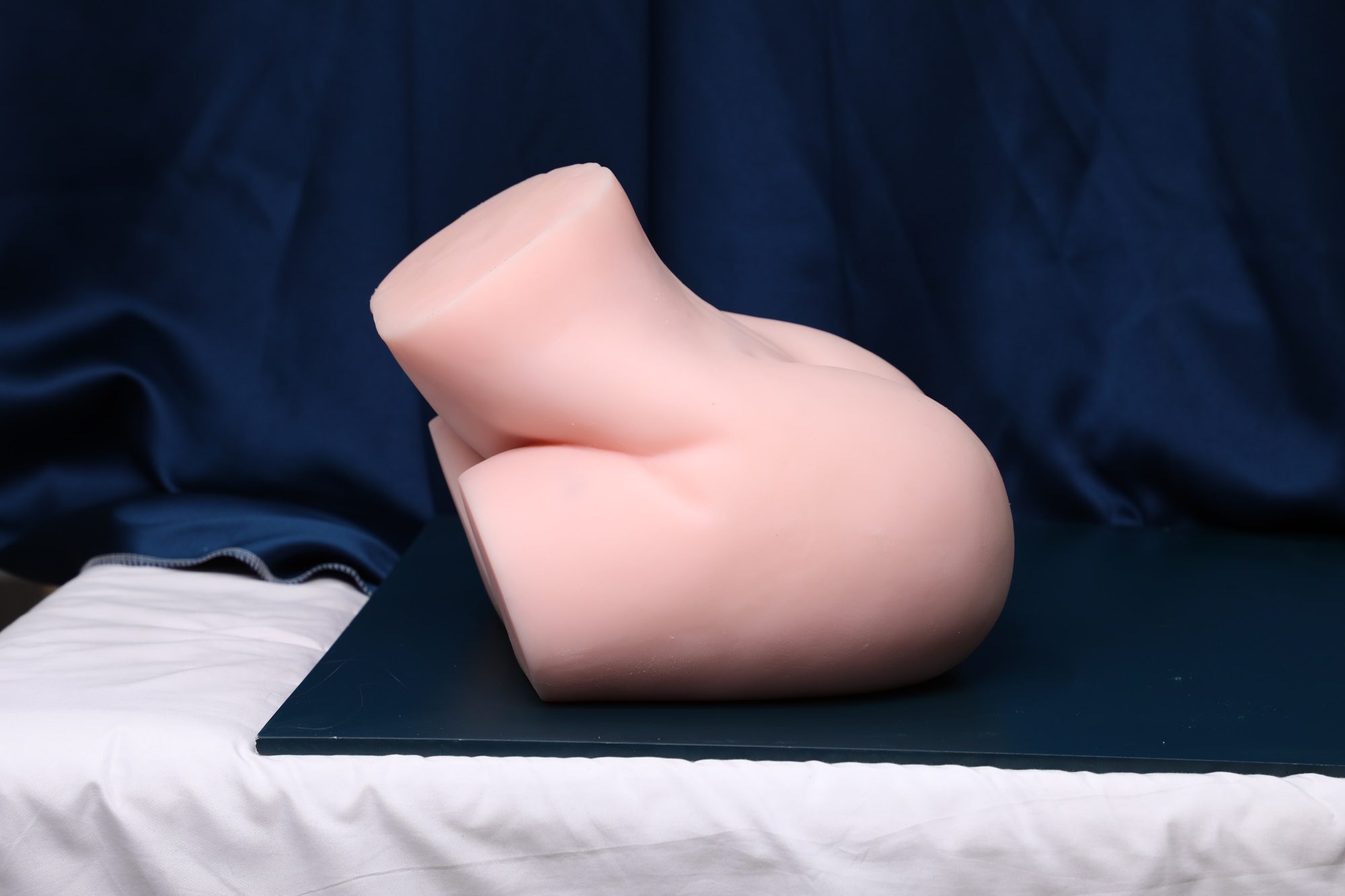 8 3003953 - Mông giả nguyên khối siêu to Tokyo Hashimoto Arina 1:1 12,5kg khung xương
