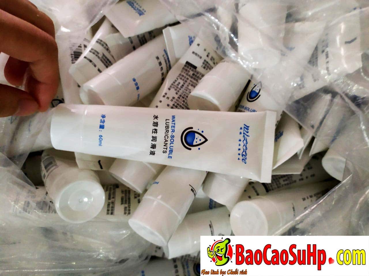 Gel bôi trơn gốc nước Clee Human Lubricant giá tốt dễ thoa