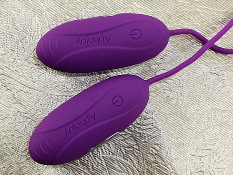 Trứng Rung 2 Đầu Silicon Cao Cấp Sạc Pin Aphojoy Mua Ngay