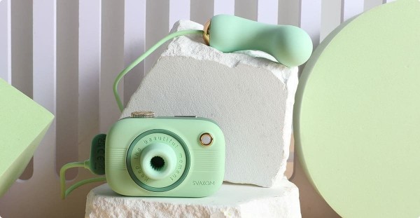 Trứng Rung Svakom Đa Năng Kẹp Ngực Máy Mút Hút Mạnh Mẽ