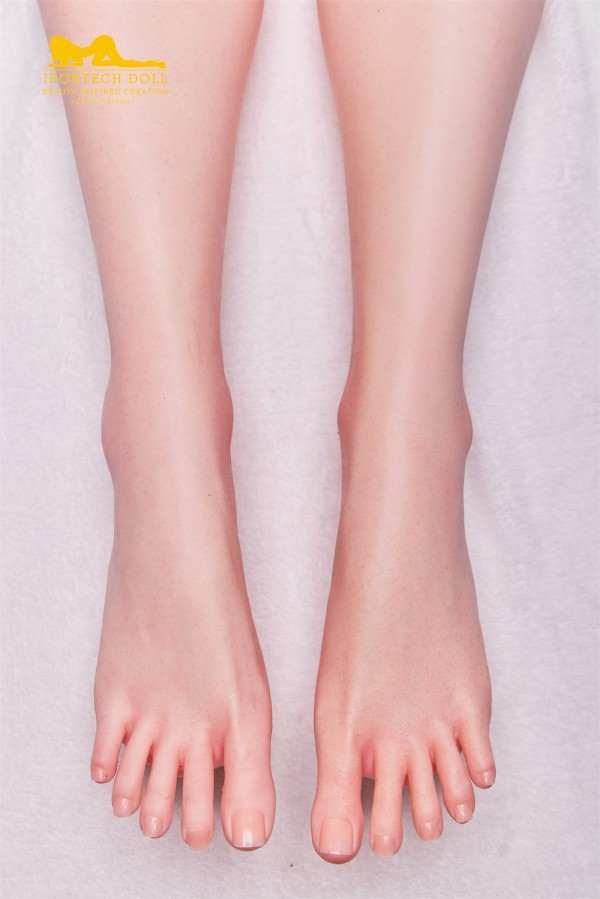 Âm Đạo Giả Silicon Bạch Kim Dài 104cm Vòng 3 Thon Săn Irontech Âm Đạo Giả Silicon Bạch Kim Dài 104cm Vòng 3 Thon Săn Irontech