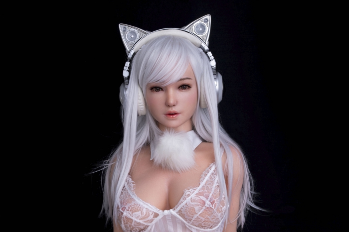 Búp Bê Tình Dục Cao Cấp Lindina 162cm Mô Phỏng Người Thật