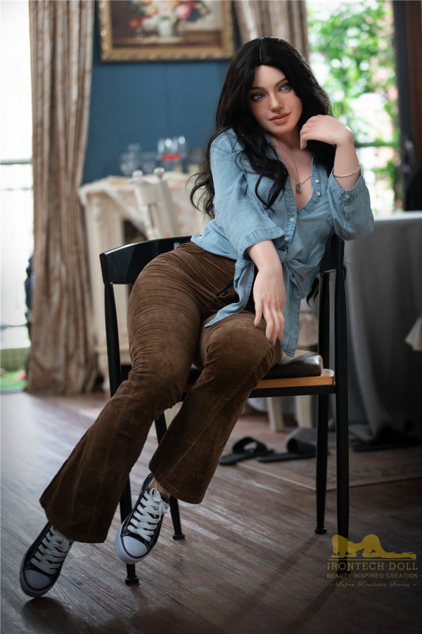 Búp Bê IronTech Doll IVY 152cm Mô Phỏng Cao Cấp