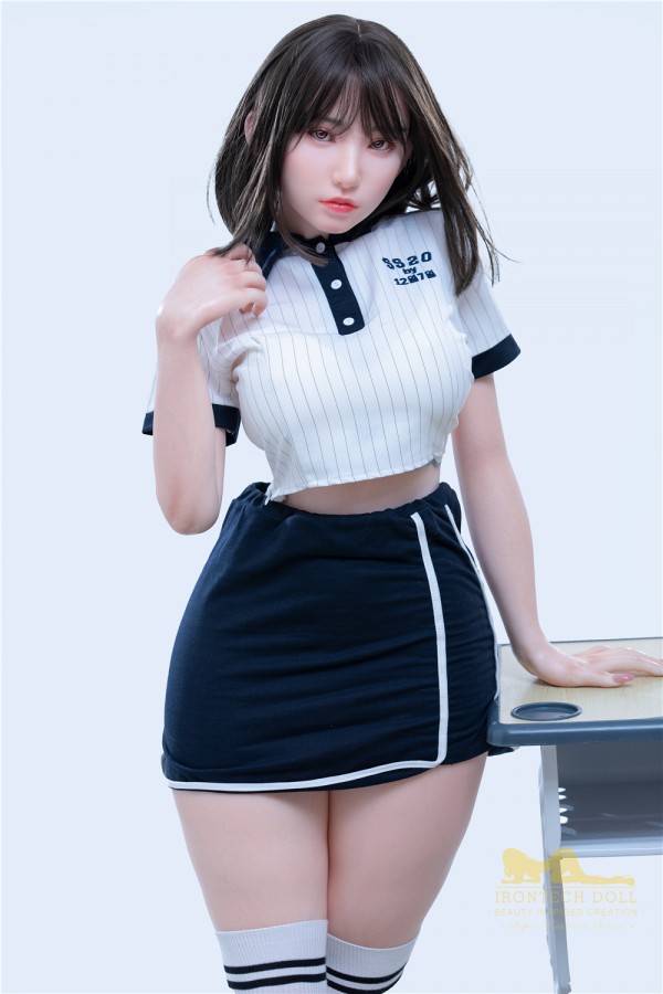 Búp búp IronTech Doll Suki 153cm nhỏ gọn tự nhiên