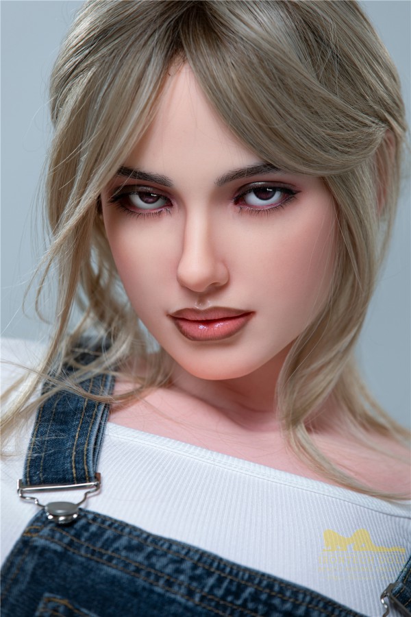 Búp bê IronTech Doll Luna 160cm mắt màu ngầu ngực lớn da mịn tự nhiên