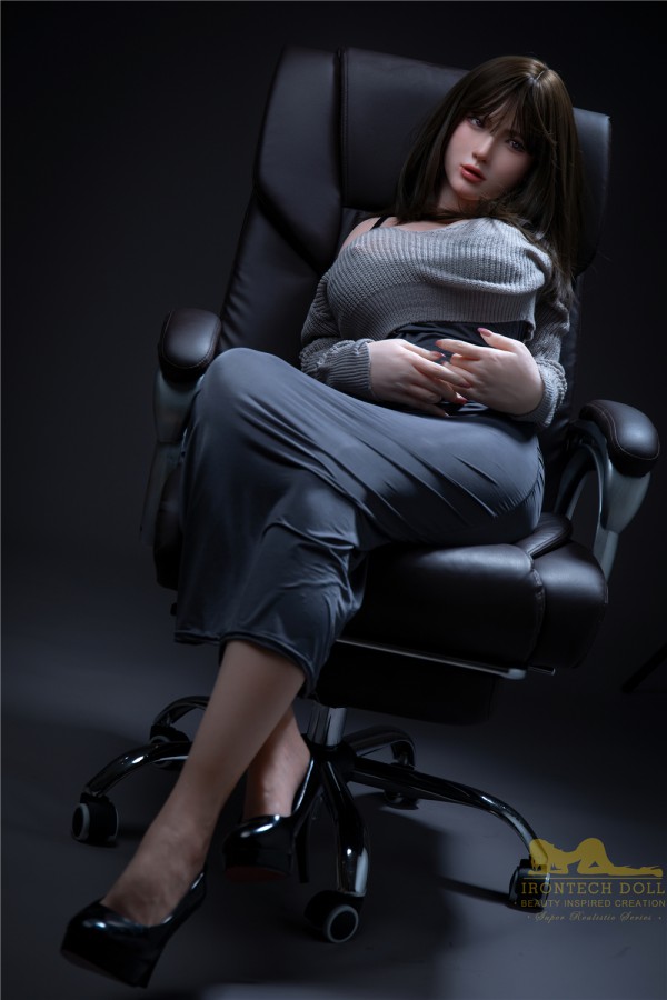 Búp Bê IronTech Doll Miya 165cm Tự Nhiên Quyến Rũ
