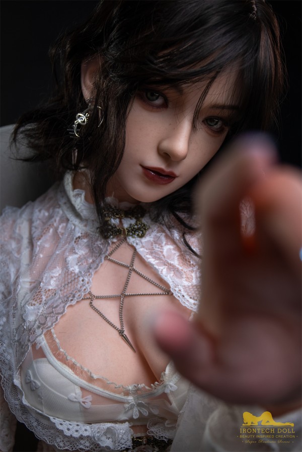 Búp bê IronTech Doll Nabi 163cm da tự nhiên vòng eo thon