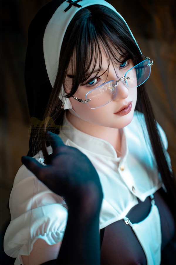 Búp Bê Tình Dục IronTech Doll 162cm Cosplay Nun Sexy Siêu Thật Giá Ưu Đãi