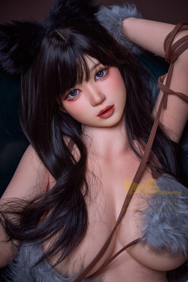 Búp bê IronTech Doll Nia nàng cáo 165cm da tự nhiên như thật