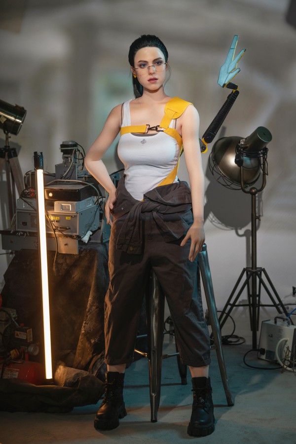 Búp Bê Tình Dục Nhật Bản Zelex 168cm Silicon Thật Như Người