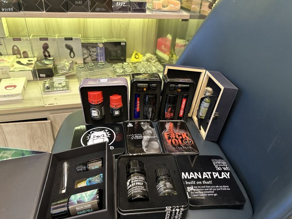 Popper USA Cao Cấp 40ml Xách Tay Tặng Chai Phụ Chính Hãng