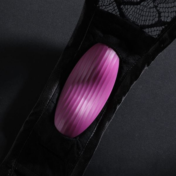 SVAKOM Edeny liếm rung kích thích âm vật đeo trong quần lót