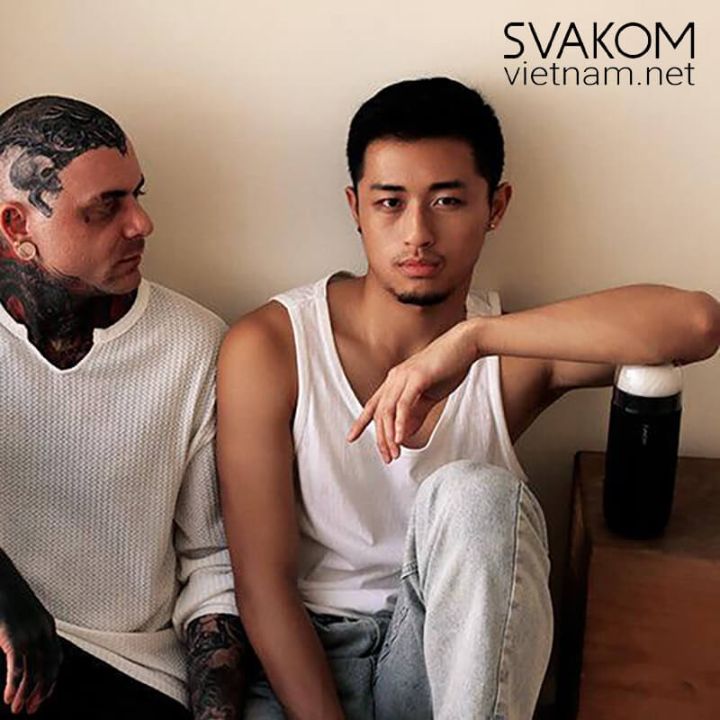 SVAKOM Sam - Máy Thủ Dâm Tự Động cho nam