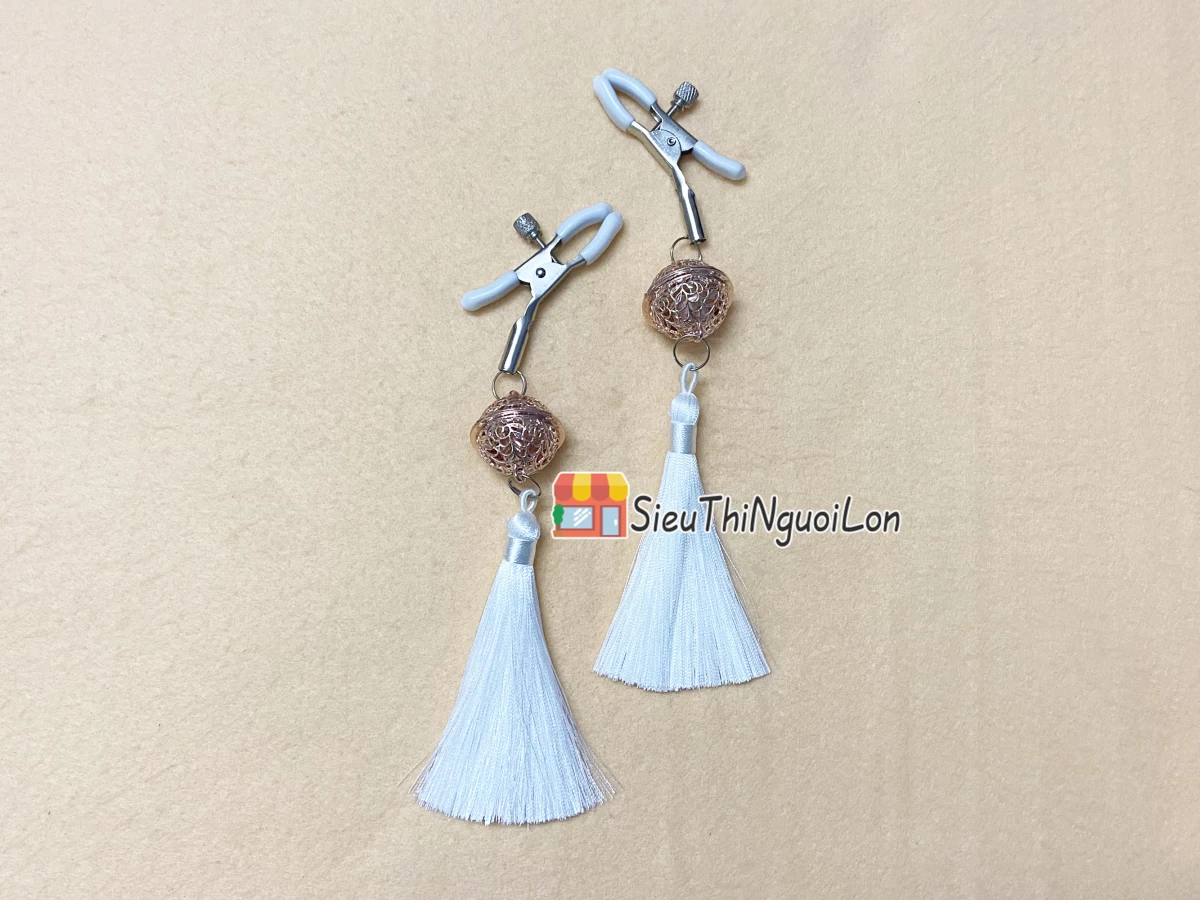 Lục lạc kẹp ti bạo dâm nữ, siêu kích thích, hương vị mê hoặc