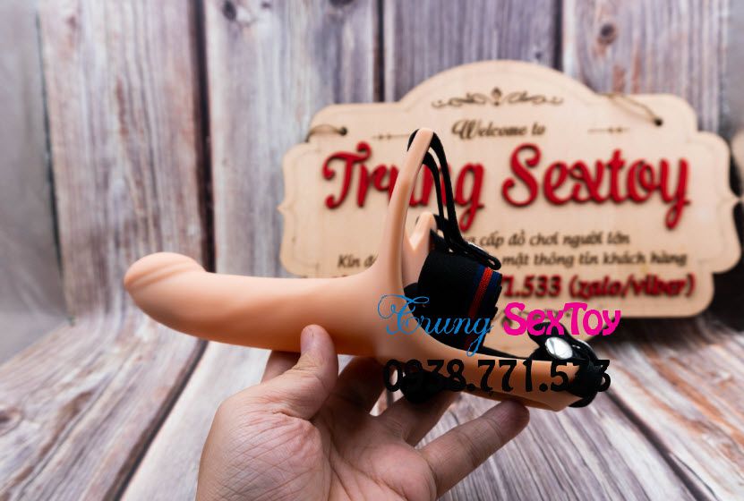 Realistic Hollow Strap-On Silicone Dildo 14cm Flexible Male Use