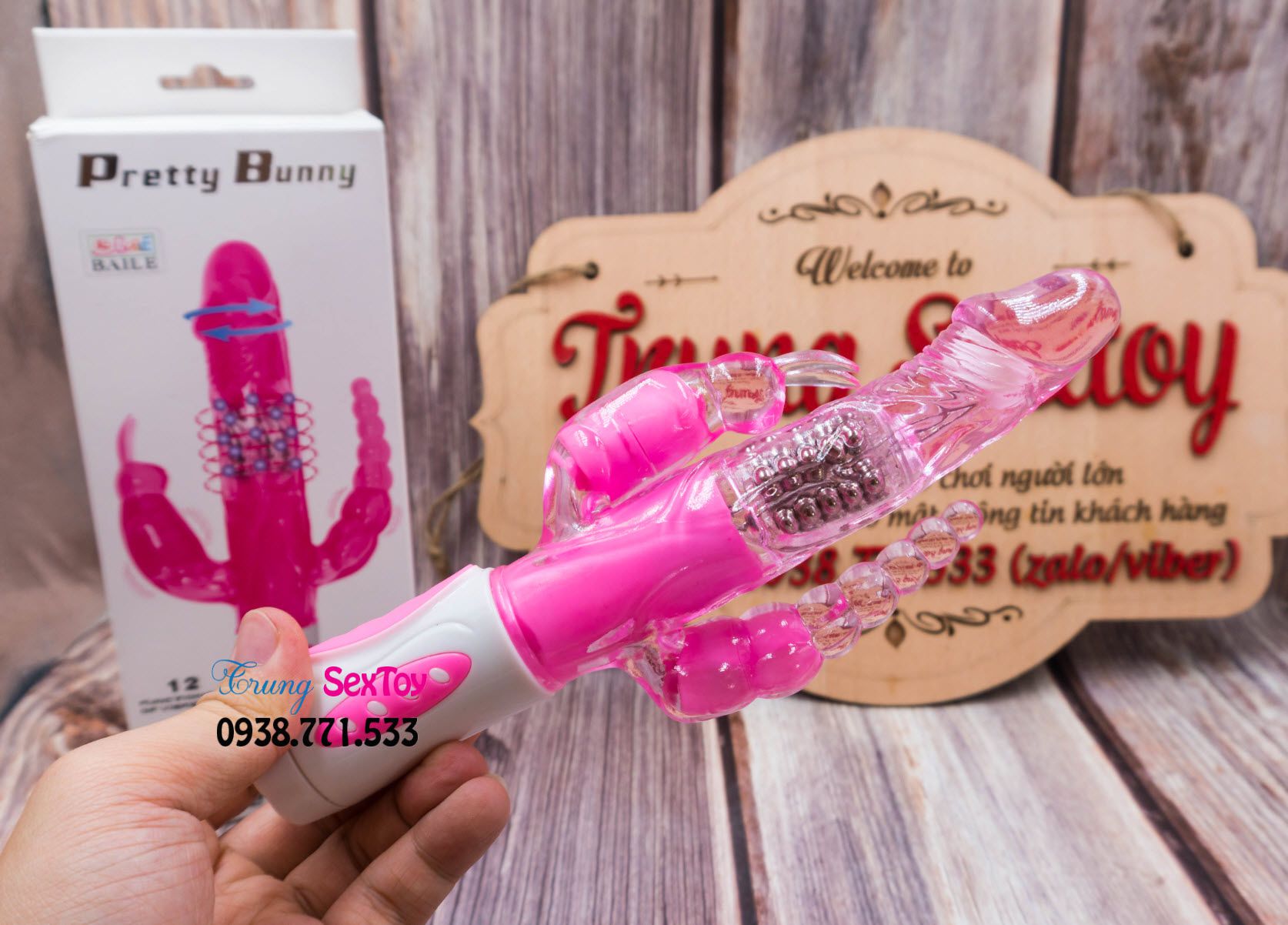 Dương vật giả ba đầu rung mạnh Bunny sướng mê ly cho nam