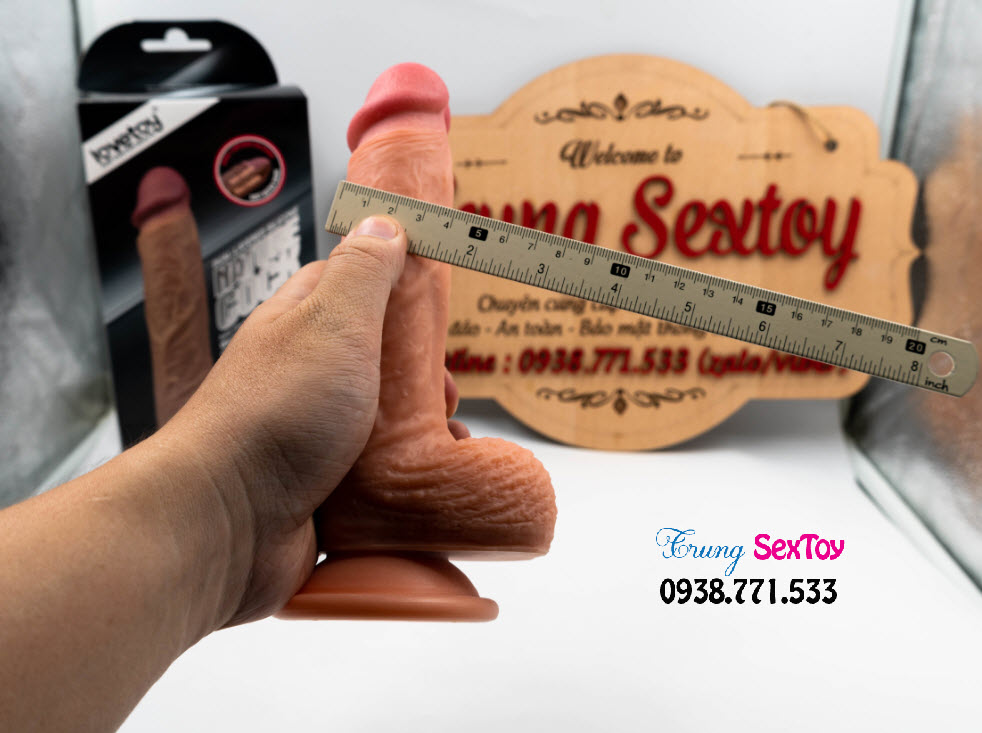 Dương Vật Giả Gắn Tường 8.5 inch Silicone Mềm Mại Kích Thích