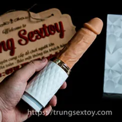 Máy thủ dâm mini rung thụt có nhiệt độ điều khiển từ xa cho nữ 