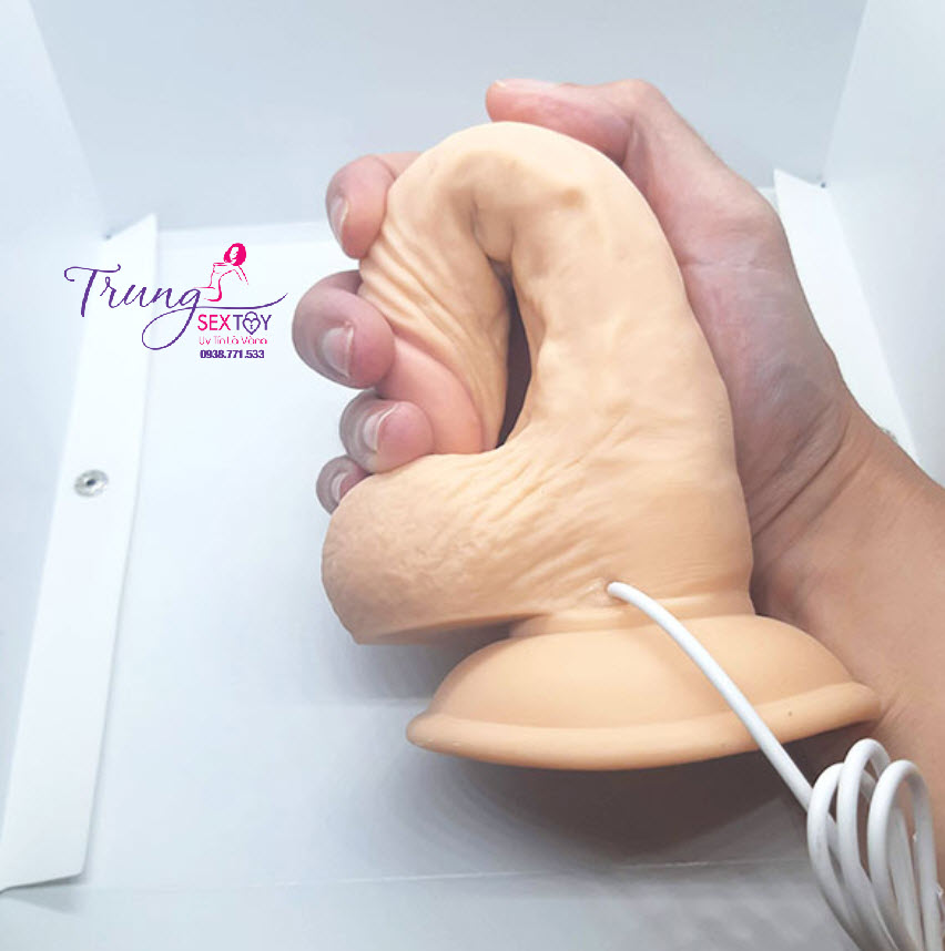 Dương vật giả gắn tường rung mạnh bắn tinh chân thực, kích thích