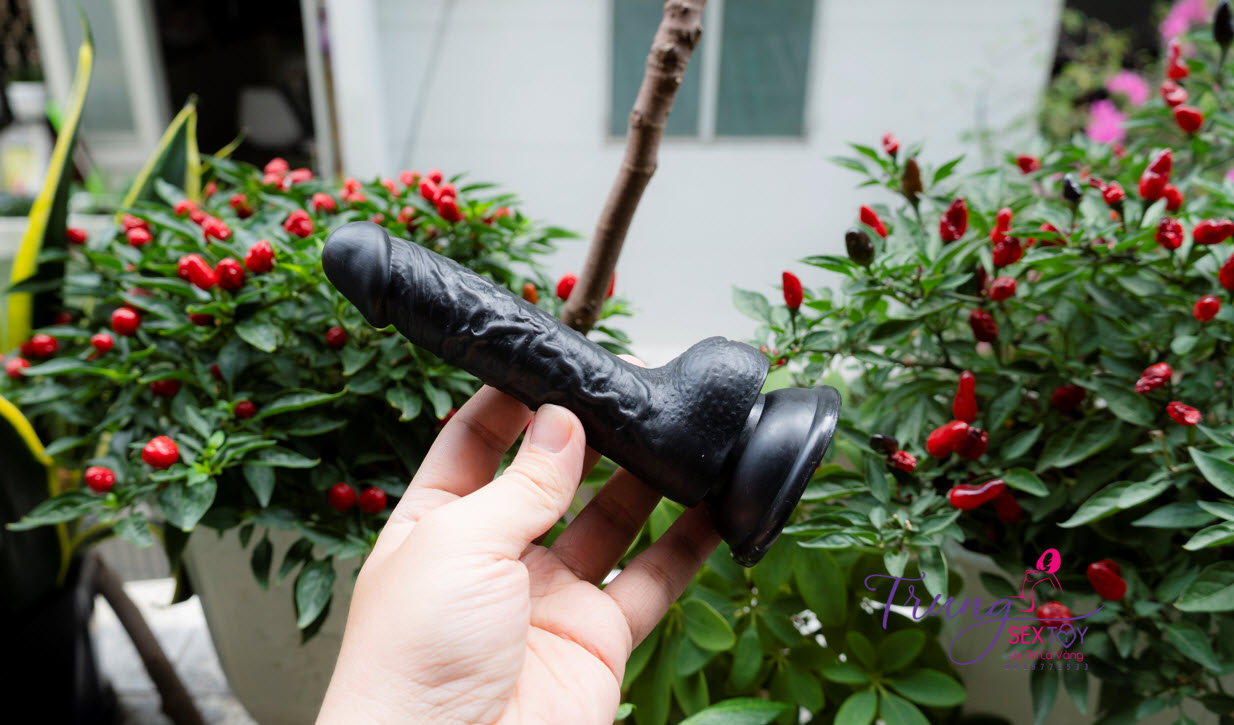Mini dương vật giả đen 11x2cm - Thỏa mãn, nhỏ gọn, dễ dùng