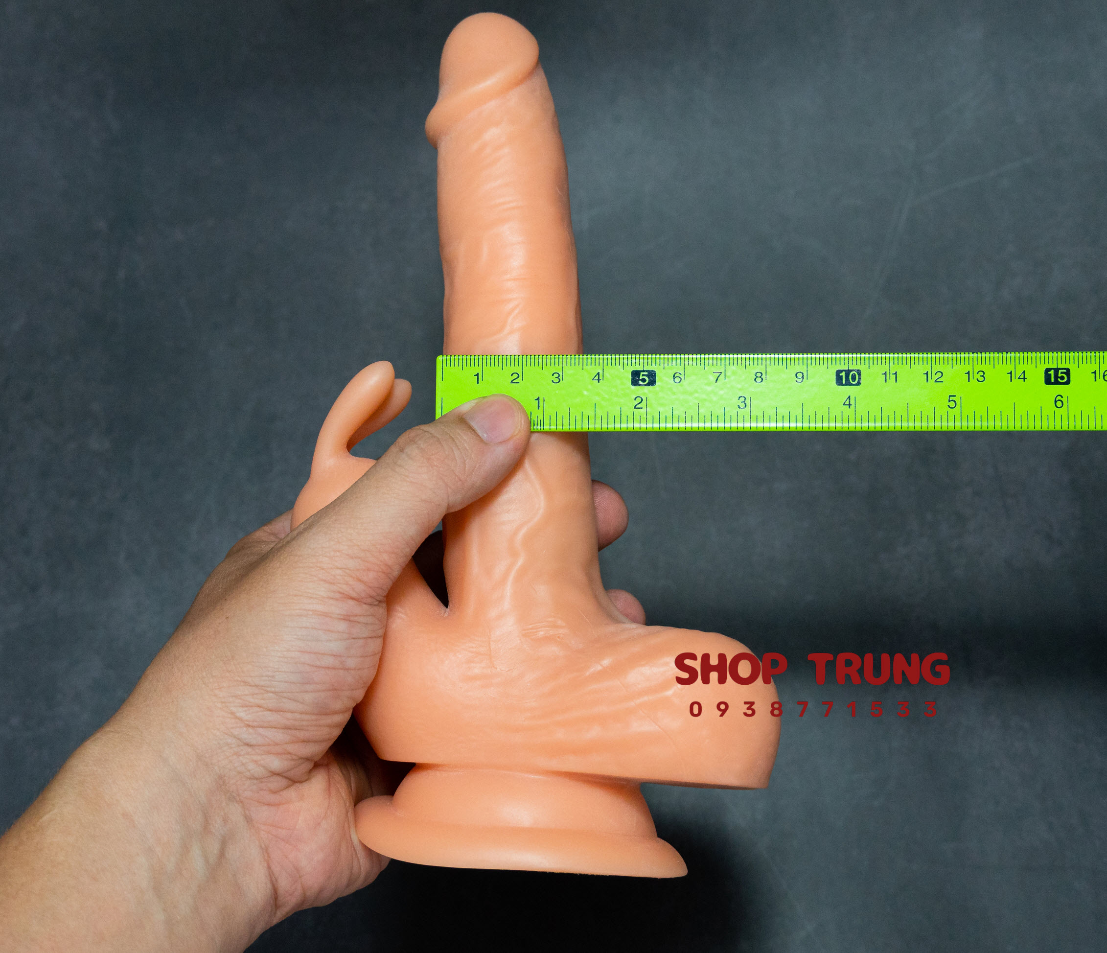 Dương vật giả gắn tường 16cm rung thụt có nhiệt kích thích Dương vật giả gắn tường 16cm rung thụt có nhiệt kích thích
