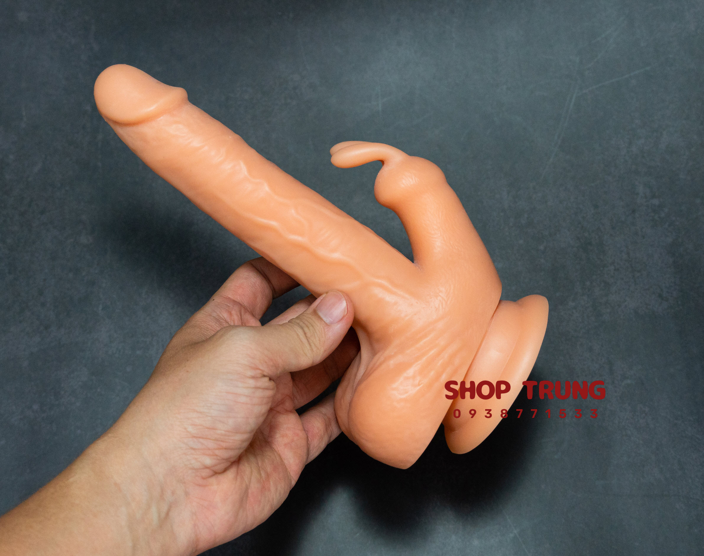 Dương vật giả gắn tường rung thụt ngoáy 16cm có nhiệt độ