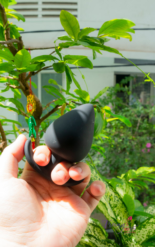 Dụng cụ kích thích hậu môn Size to Silicon an toàn dễ dùng